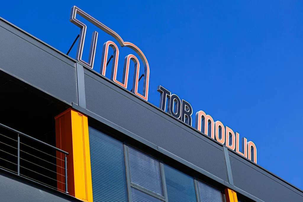 Tor Modlin, Reportaż fotograficzny, fotograf